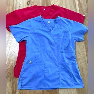 WonderWink Women's Small Scrub Tops Set Of 2  (Blue and Red)